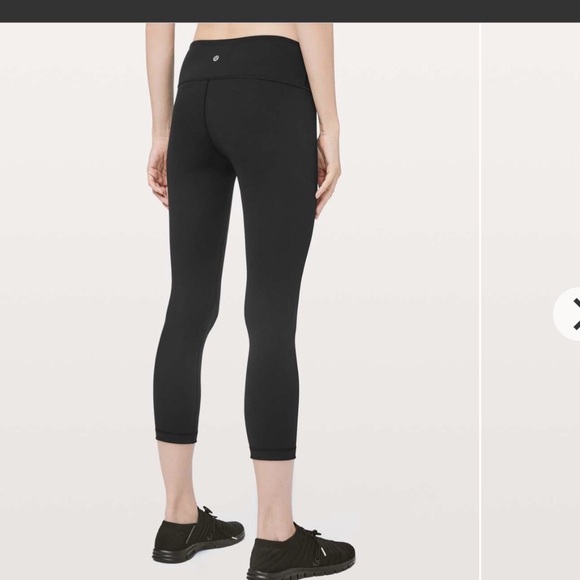 Lululemon Wunder Under Crop Leggings Black  Size 6. Compression Yoga Workout - Picture 2 of 11